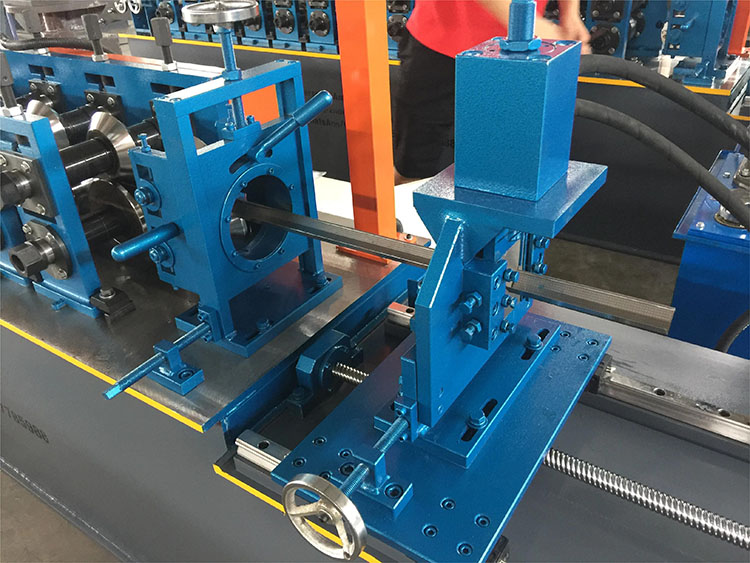 ceiling system fold edge wall angle roll forming machine