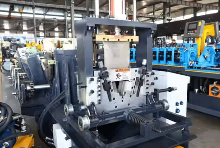 hat-purlin-roll-forming-machine