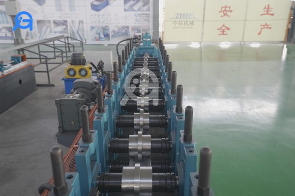 Roofing Battens Omega Profile Light Gauge Steel Roll Forming Machine